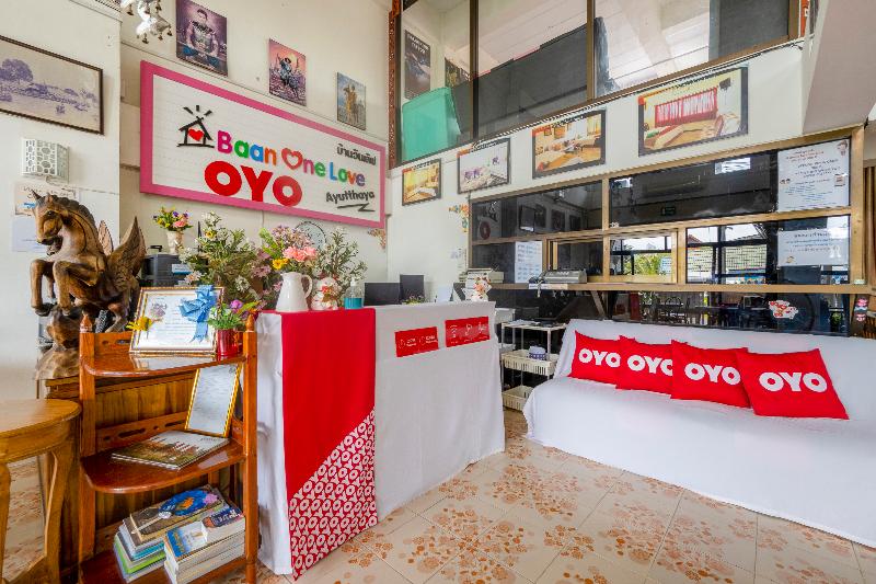 OYO 906 Bann One Love - Lobi