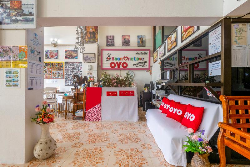 OYO 906 Bann One Love - Lobi