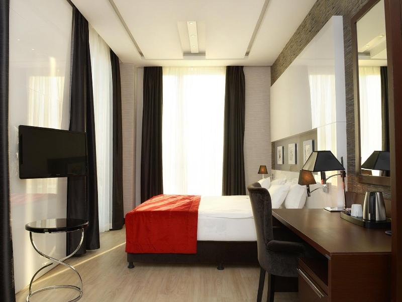Grand Hotel Downtown - Genel
