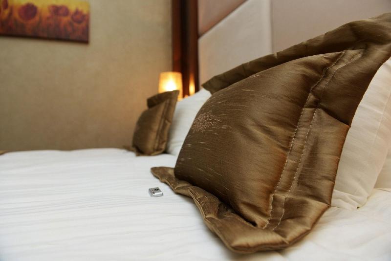 Grand Hotel Downtown - Oda