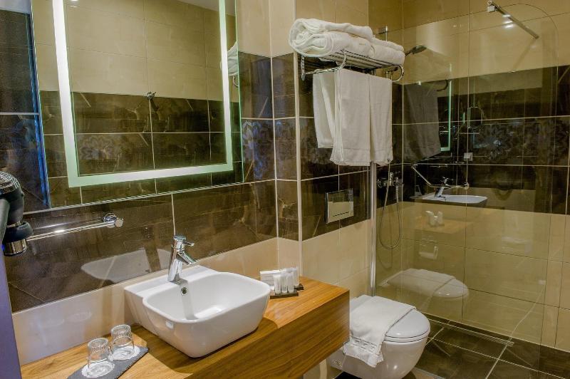 Grand Hotel Downtown - Oda
