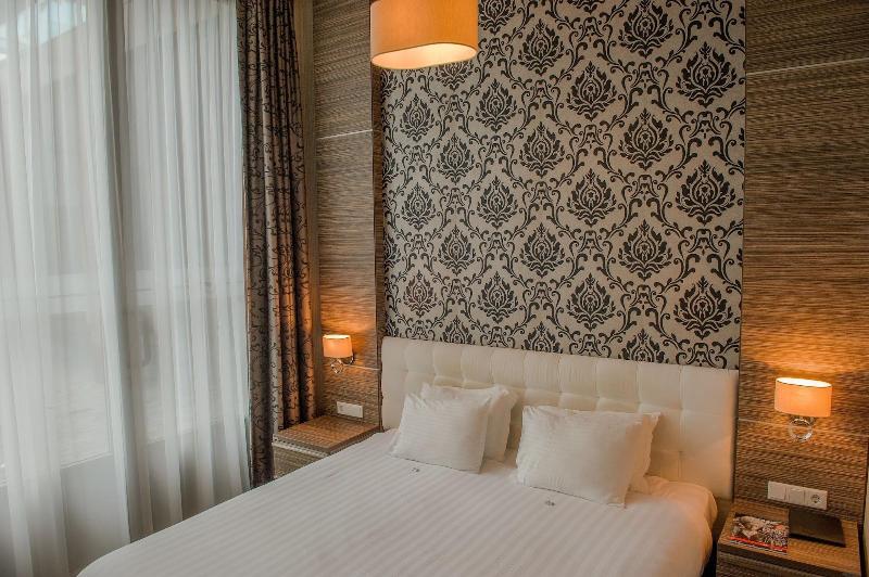 Grand Hotel Downtown - Oda