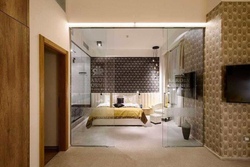 Karoly Corner Residences - Oda