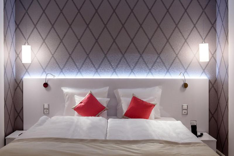 Karoly Corner Residences - Oda