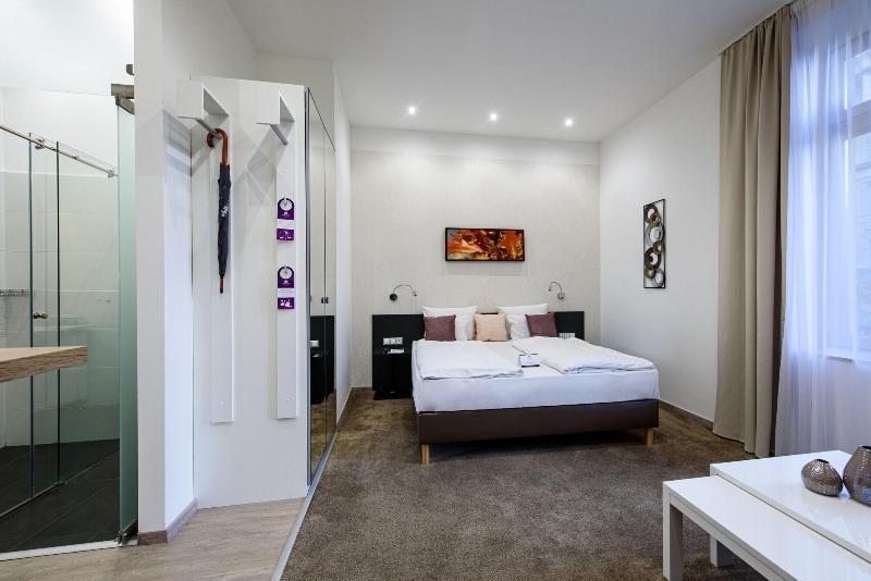 Karoly Corner Residences - Oda