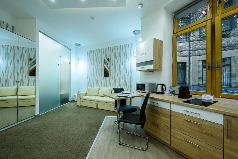 Karoly Corner Residences - Oda