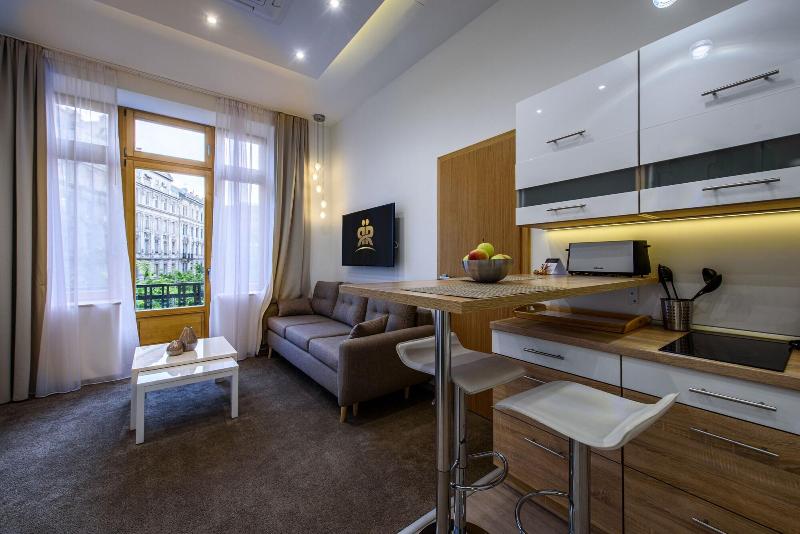 Karoly Corner Residences - Oda