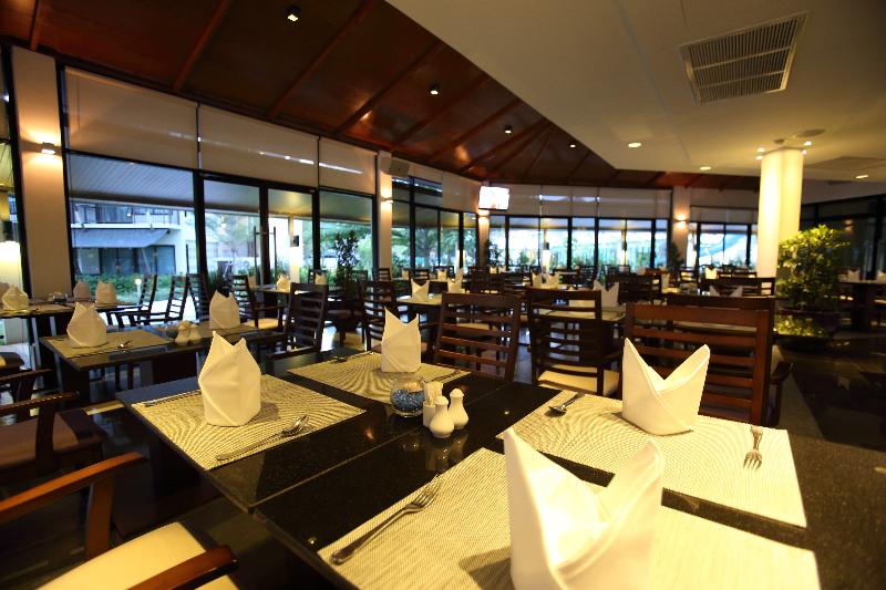 Bangsaen Heritage Hotel - Restoran