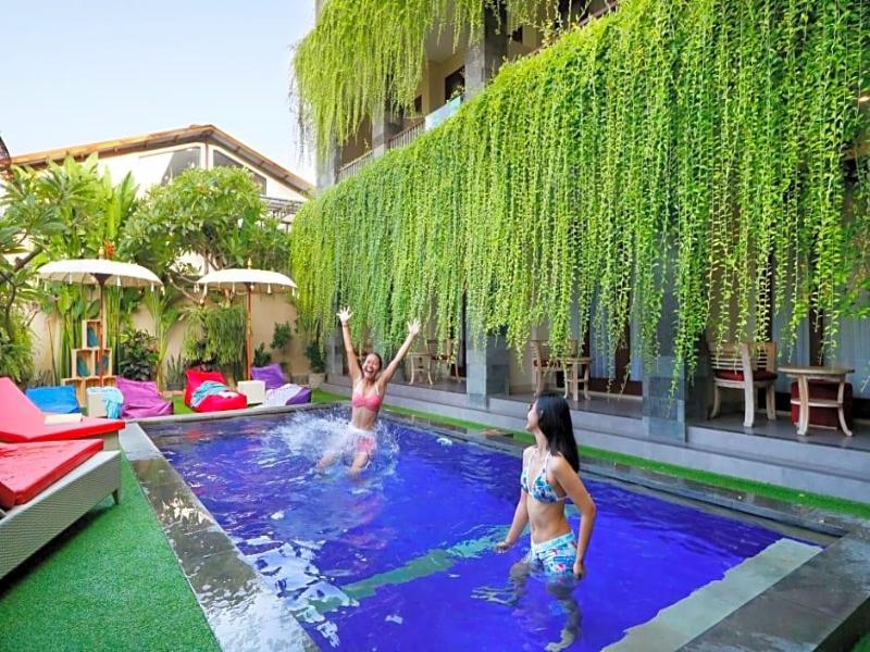 Vansari Hotel Seminyak - Genel