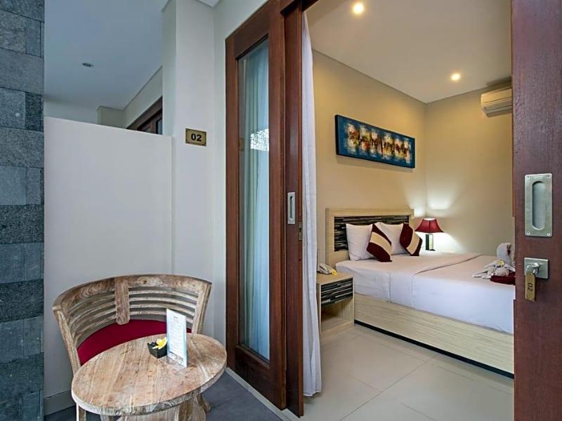 Vansari Hotel Seminyak - Genel