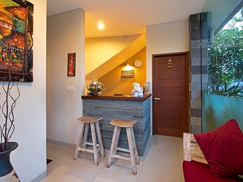 Vansari Hotel Seminyak - Genel