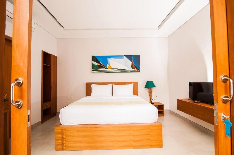 Apple Villa And Studio Seminyak - Oda