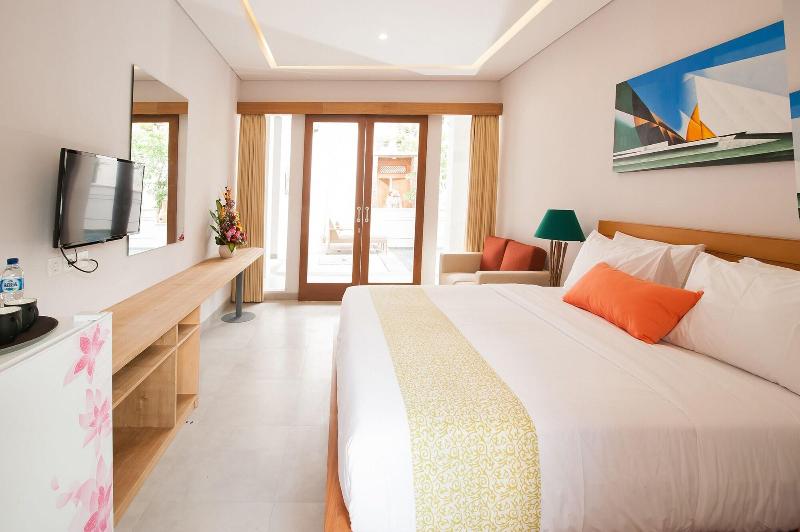 Apple Villa And Studio Seminyak - Oda