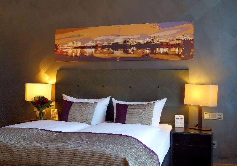Wyndham Duisburger Hof - Oda