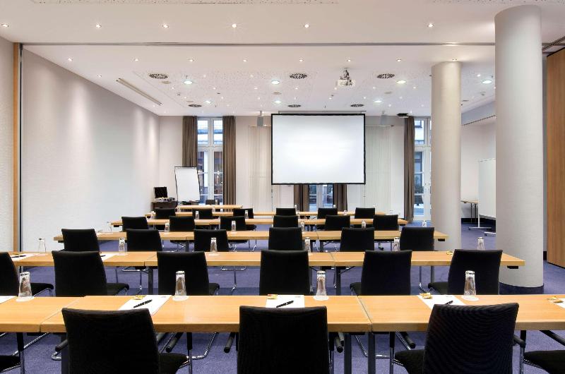 Motel One Frankfurt - Hauptbahnhof - Toplantı