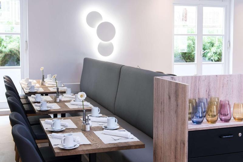 Motel One Frankfurt - Hauptbahnhof - Restoran