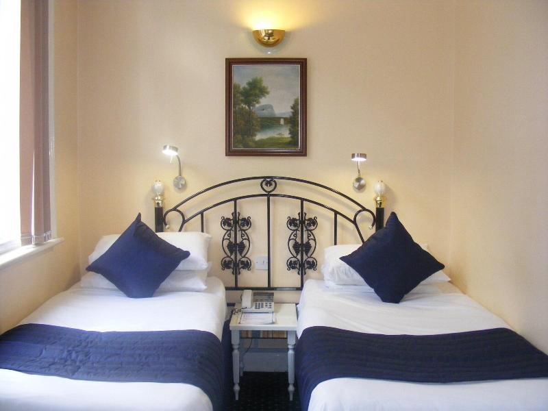Mermaid Suite Hotel - Oda