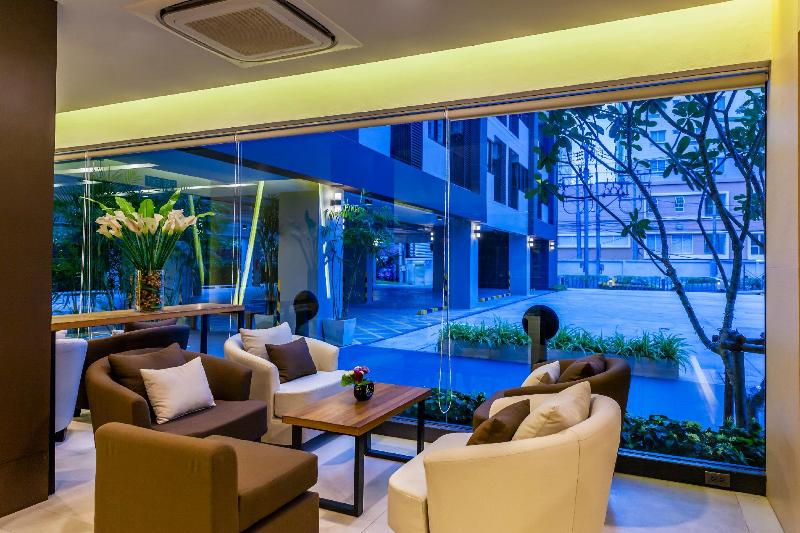 Livotel Hotel Kaset Nawamin Bangkok - Lobi