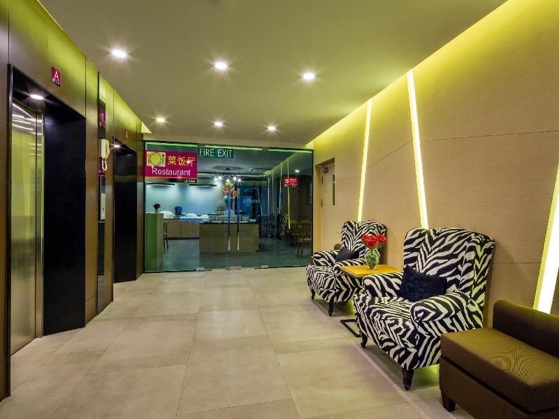 Livotel Hotel Kaset Nawamin Bangkok - Lobi