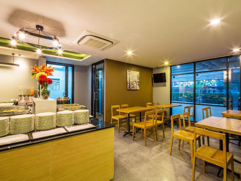 Livotel Hotel Kaset Nawamin Bangkok - Restoran