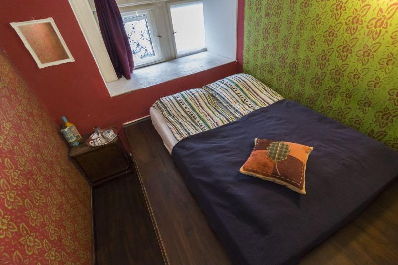 Baroque Hostel Budapest - Oda