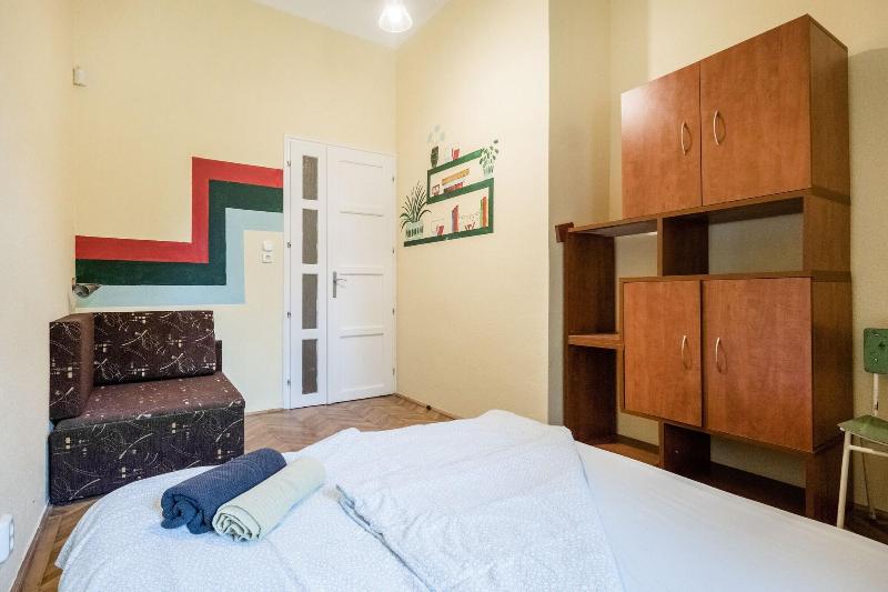 Baroque Hostel Budapest - Oda
