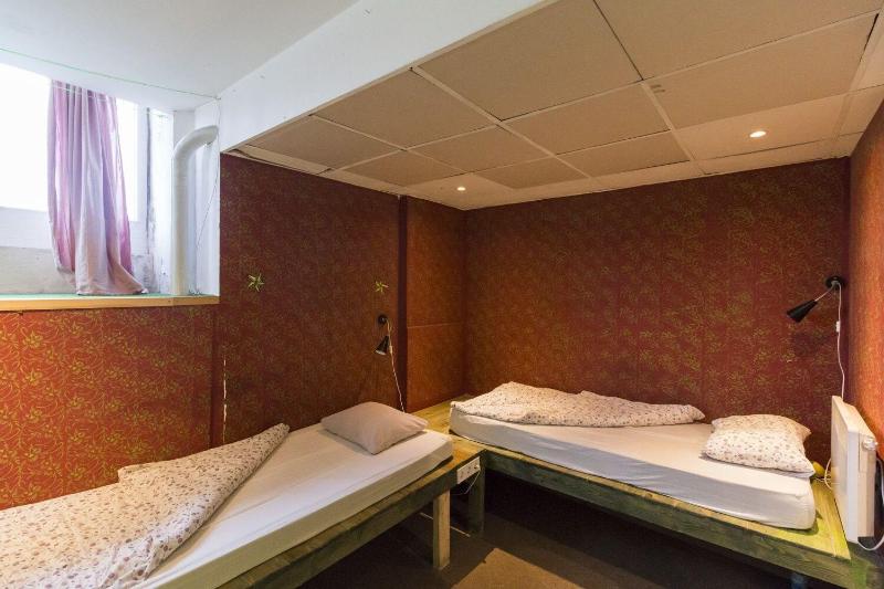 Baroque Hostel Budapest - Oda