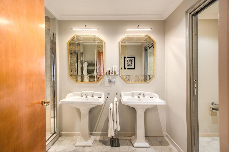 Martius Private Suites Hotel - Oda