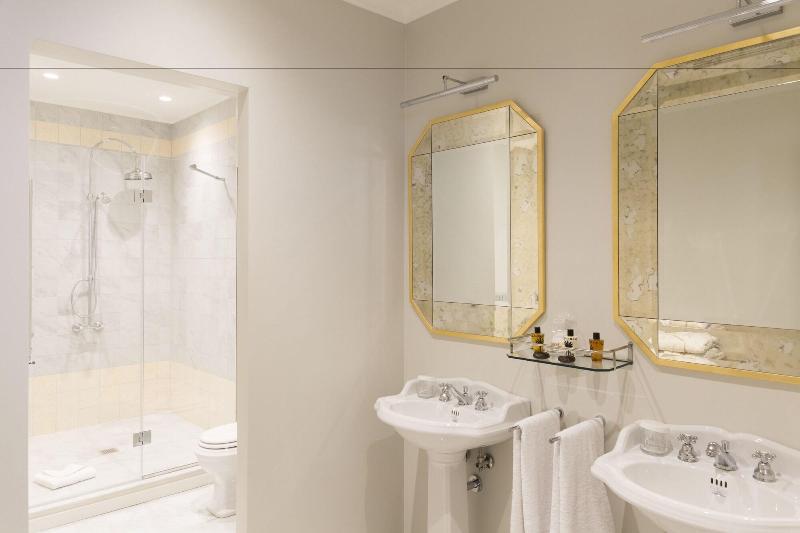Martius Private Suites Hotel - Oda