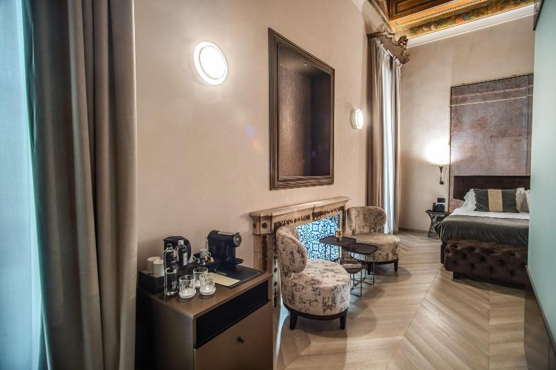 Martius Private Suites Hotel - Oda
