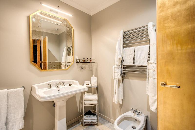 Martius Private Suites Hotel - Oda
