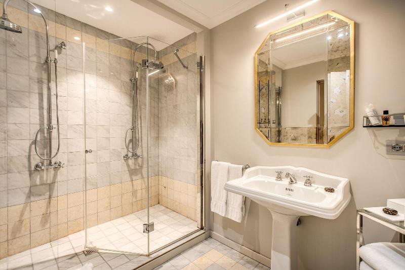 Martius Private Suites Hotel - Oda