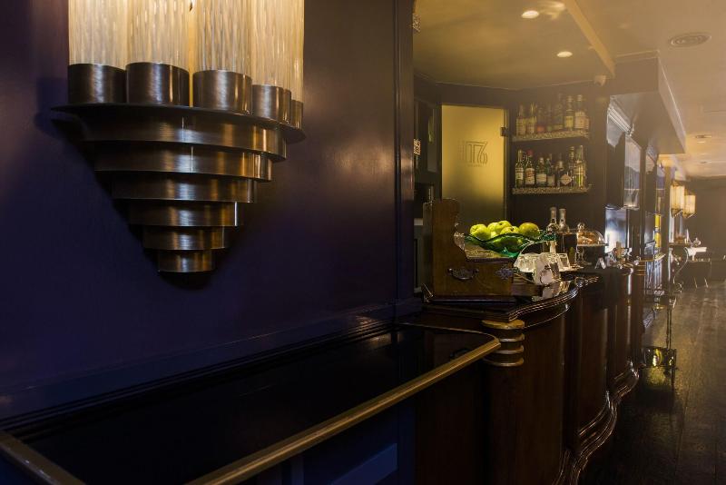 Ht6 Hotel Roma - Lobi