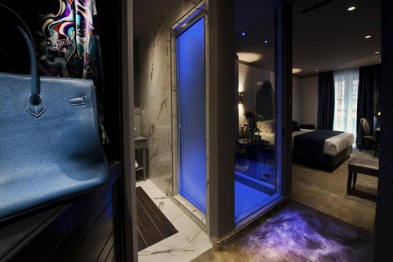 Ht6 Hotel Roma - Oda