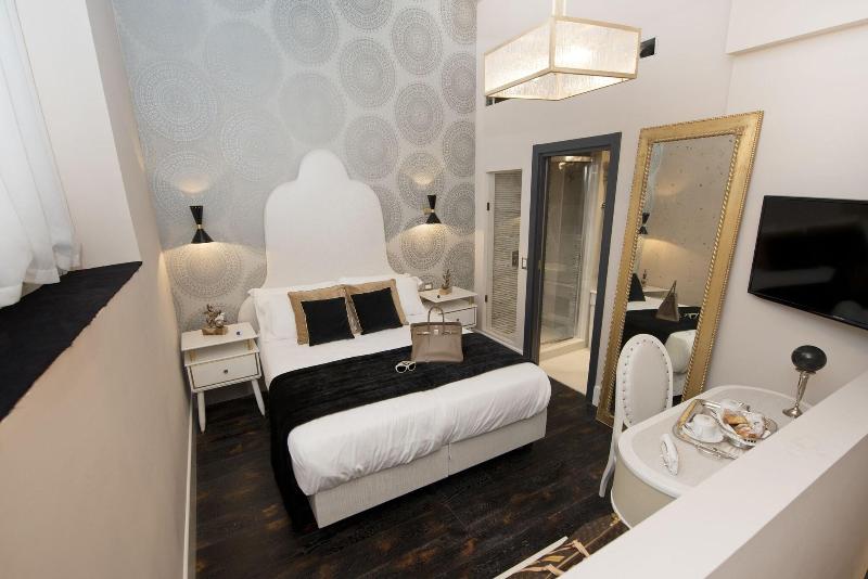 Ht6 Hotel Roma - Oda