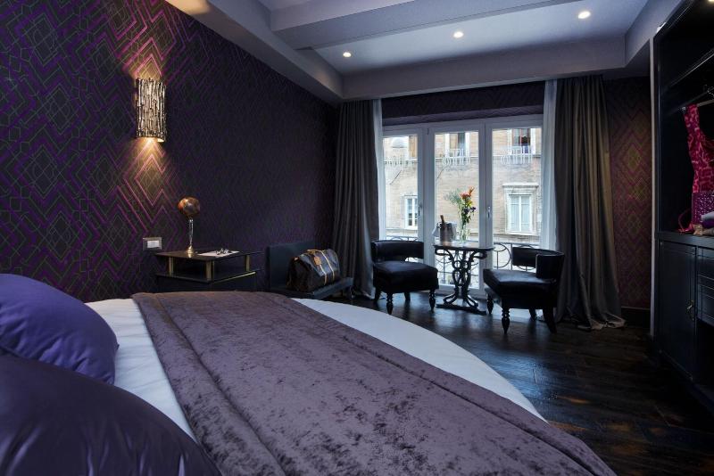 Ht6 Hotel Roma - Oda