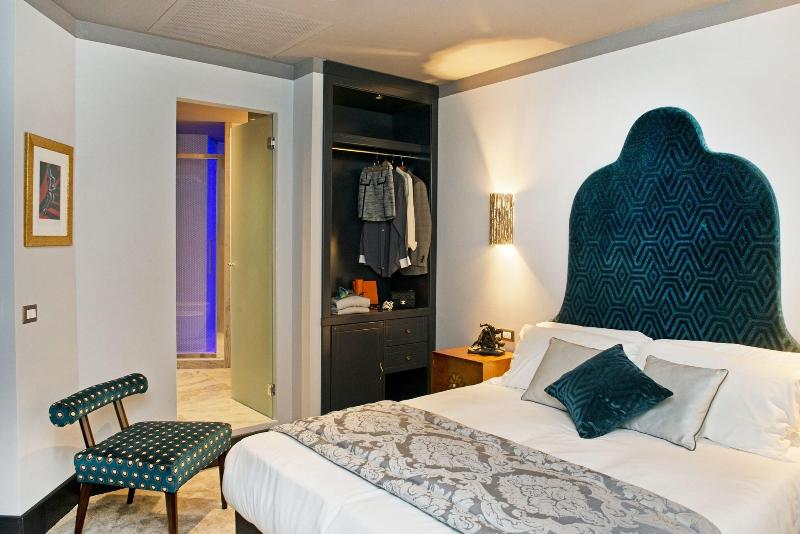 Ht6 Hotel Roma - Oda