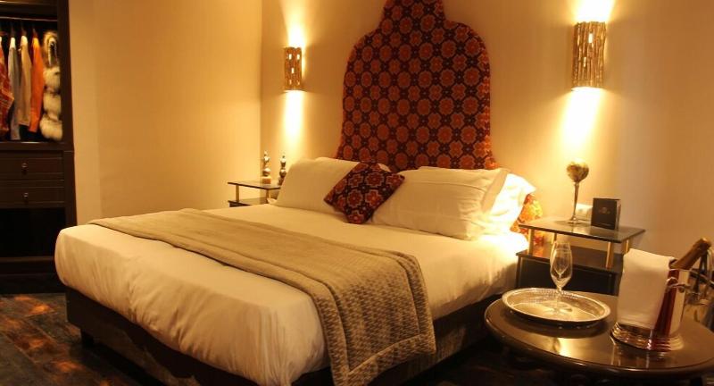Ht6 Hotel Roma - Oda