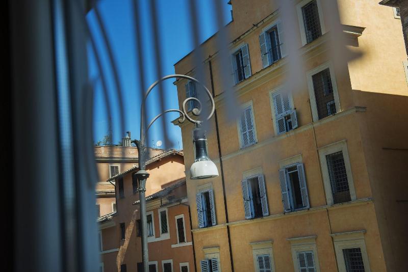 Ht6 Hotel Roma - Oda