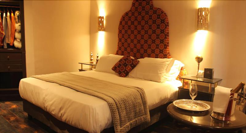 Ht6 Hotel Roma - Oda