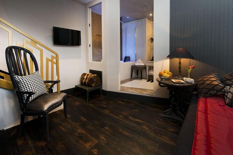 Ht6 Hotel Roma - Oda