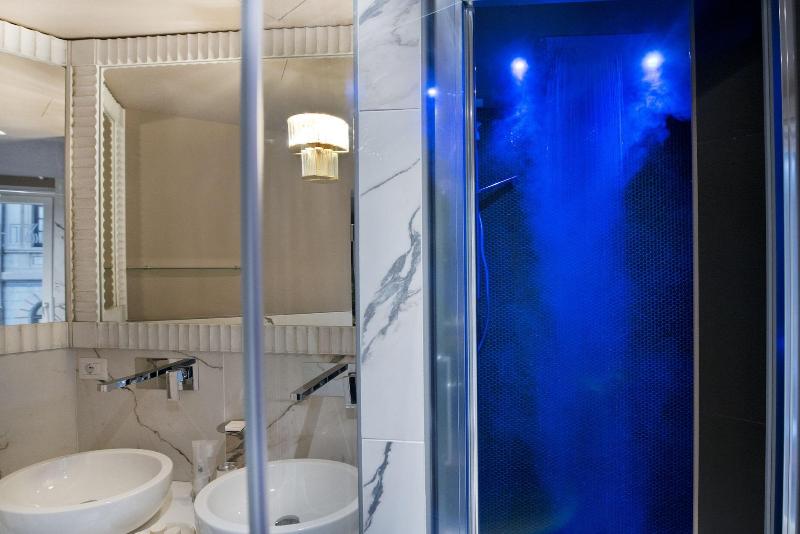 Ht6 Hotel Roma - Oda