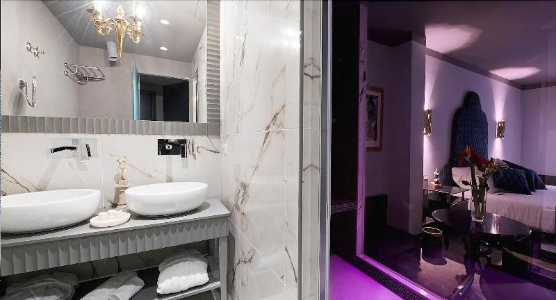 Ht6 Hotel Roma - Oda