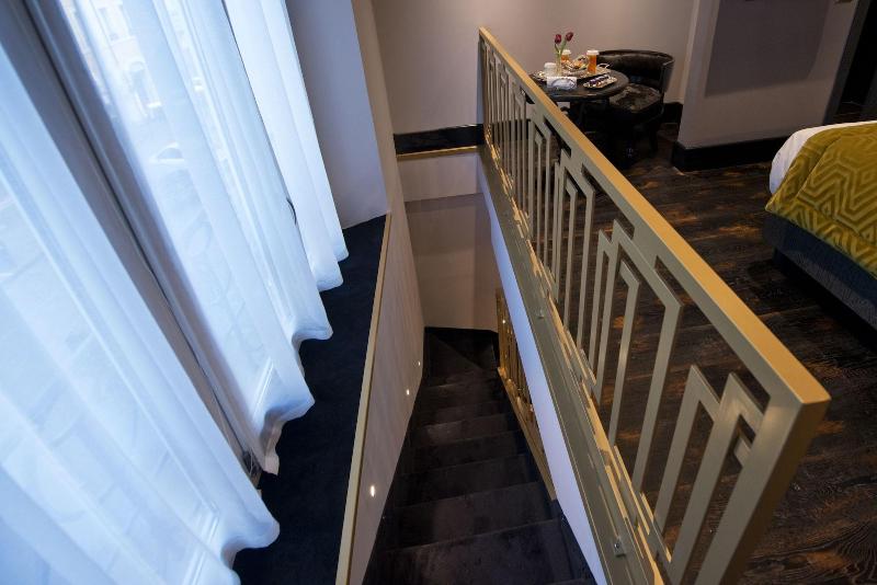 Ht6 Hotel Roma - Oda