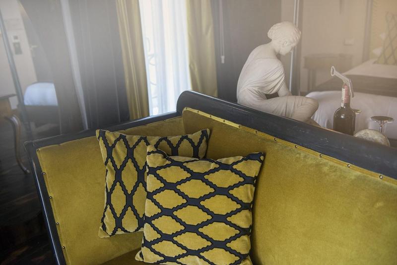 Ht6 Hotel Roma - Oda