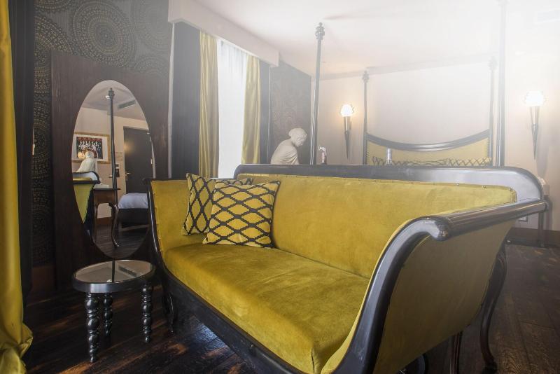Ht6 Hotel Roma - Oda