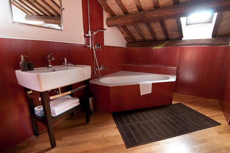 St Peter Six Guest House - Oda