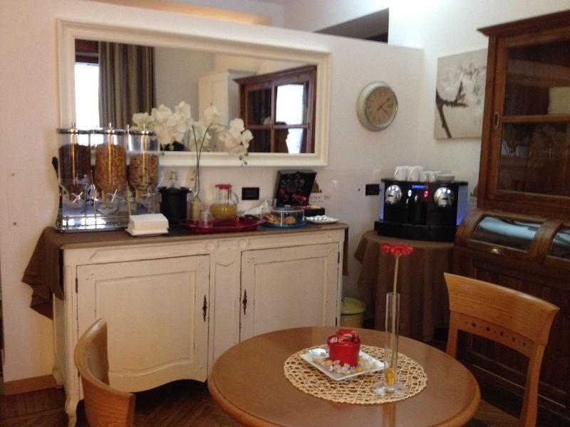 St Peter Six Guest House - Restoran