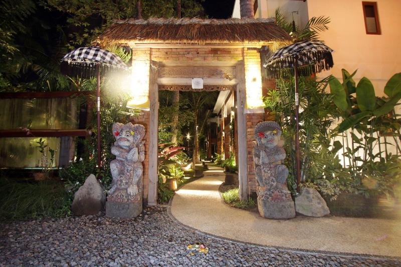 Green Bird Villa - Genel