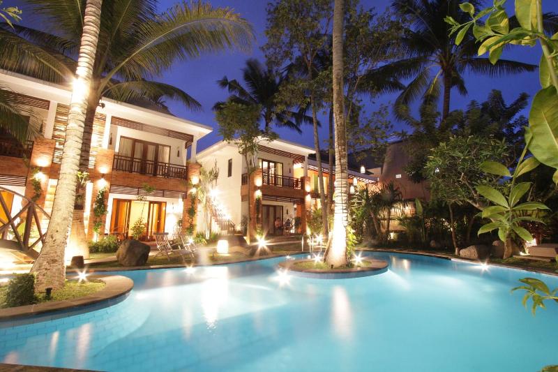 Green Bird Villa - Havuz